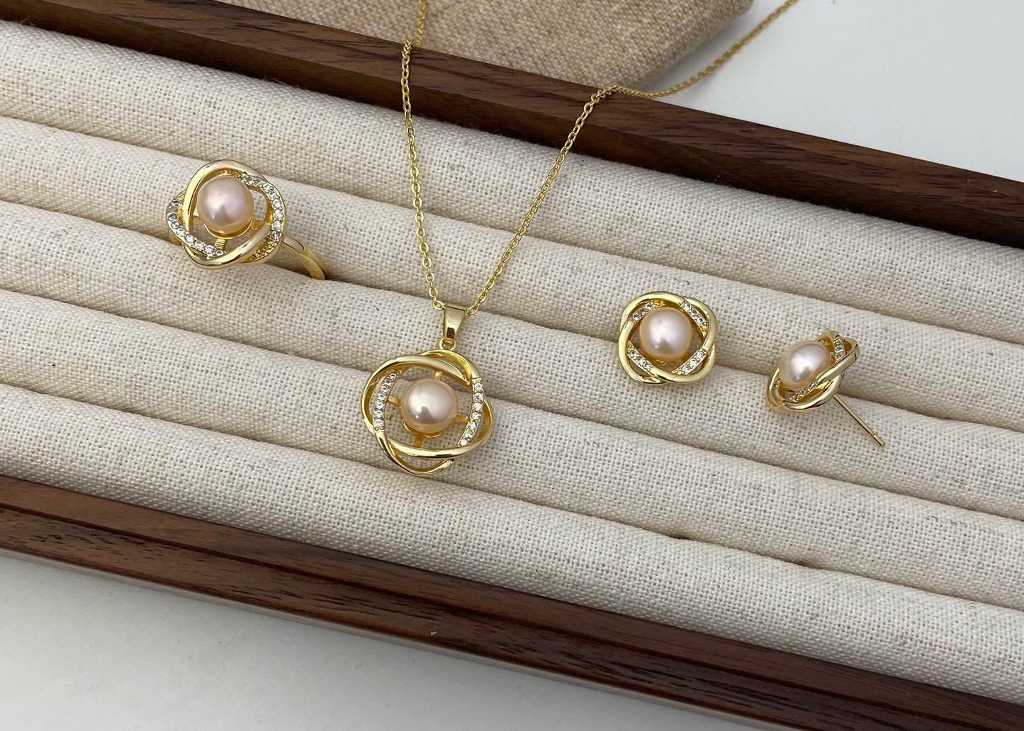 Set 18 | Light Blushed Pink Pearl Jewellery Set