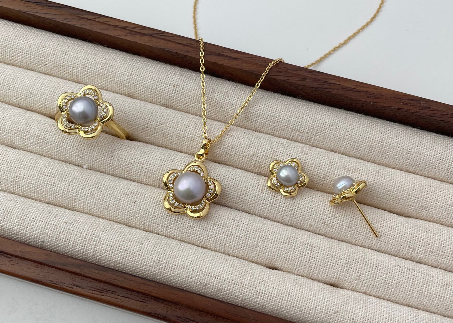 Set 7 | Flower with Silver Pearl Jewellery Set