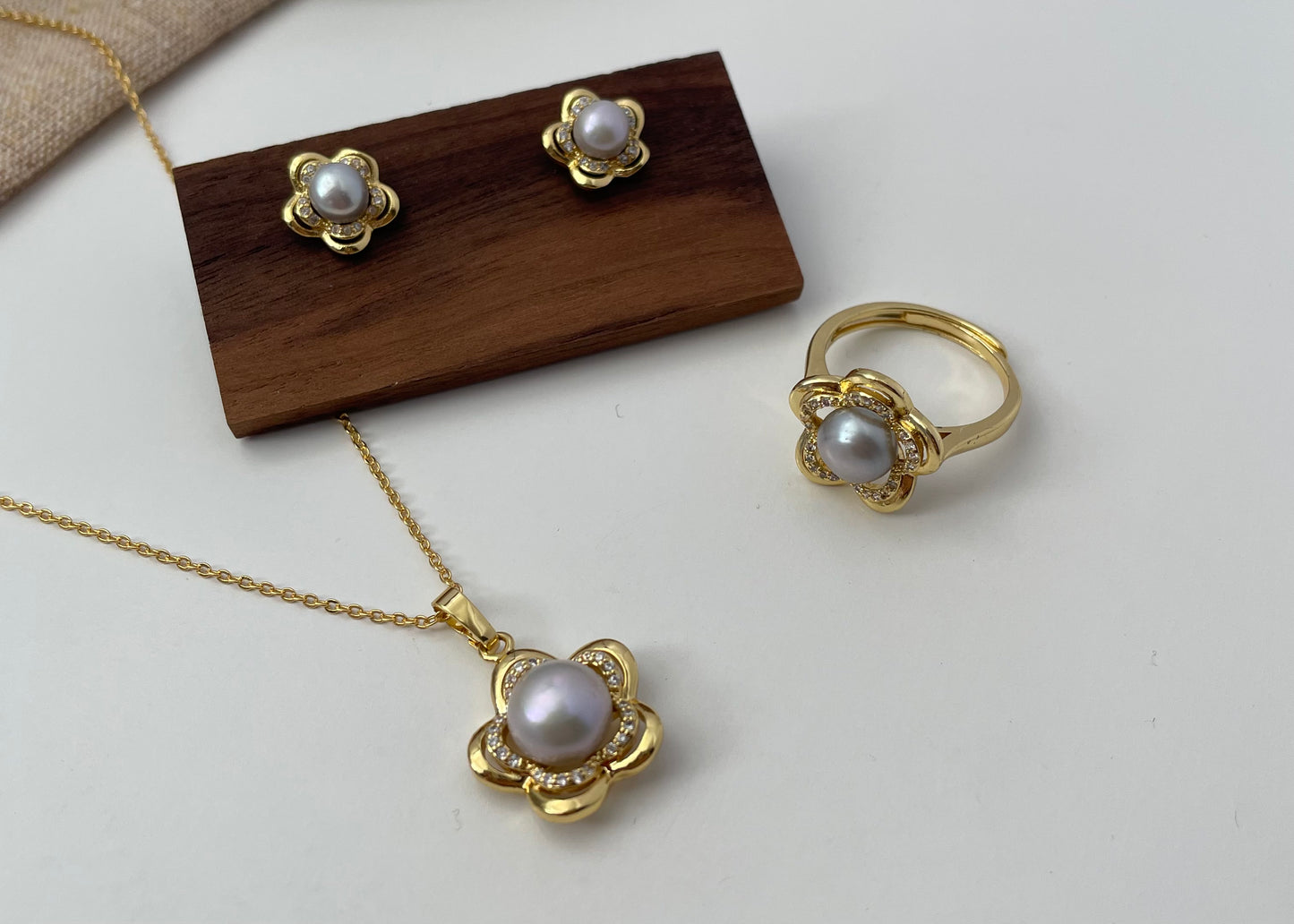 Set 7 | Flower with Silver Pearl Jewellery Set