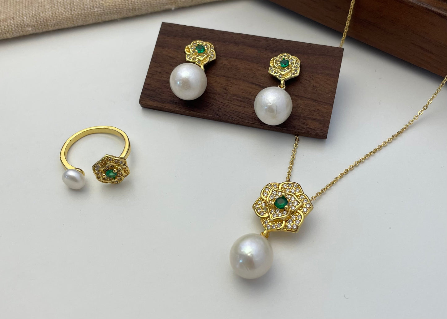 Set 24 | Gold Flower, Green Gem with White Pearl Jewellery Set