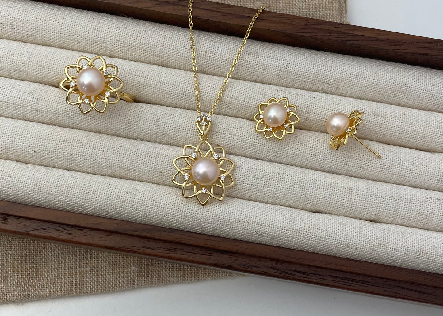 Set 33 | Gold Sunflower with Pastel Orange Pearl Jewellery Set