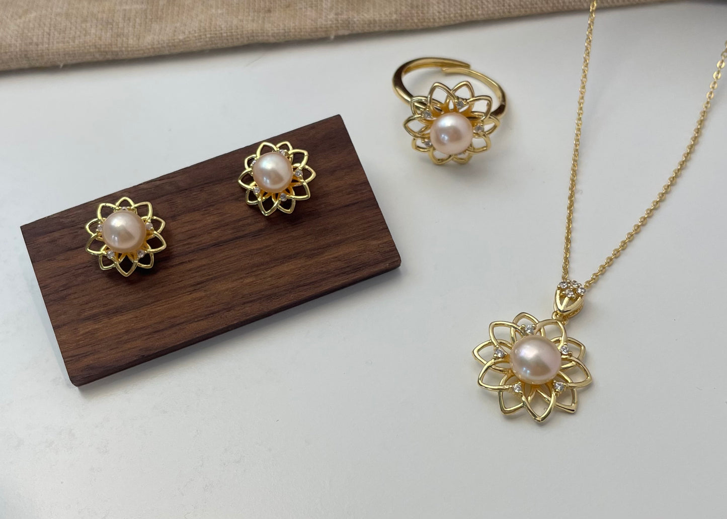 Set 33 | Gold Sunflower with Pastel Orange Pearl Jewellery Set