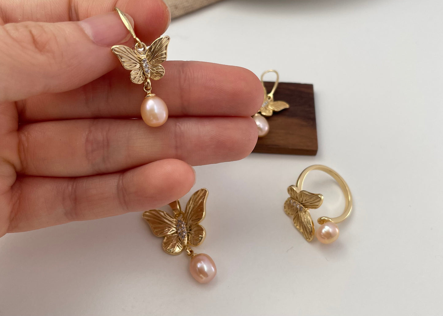 Set 10 | Gold Butterfly with Blush Orange Pearl Jewellery Set