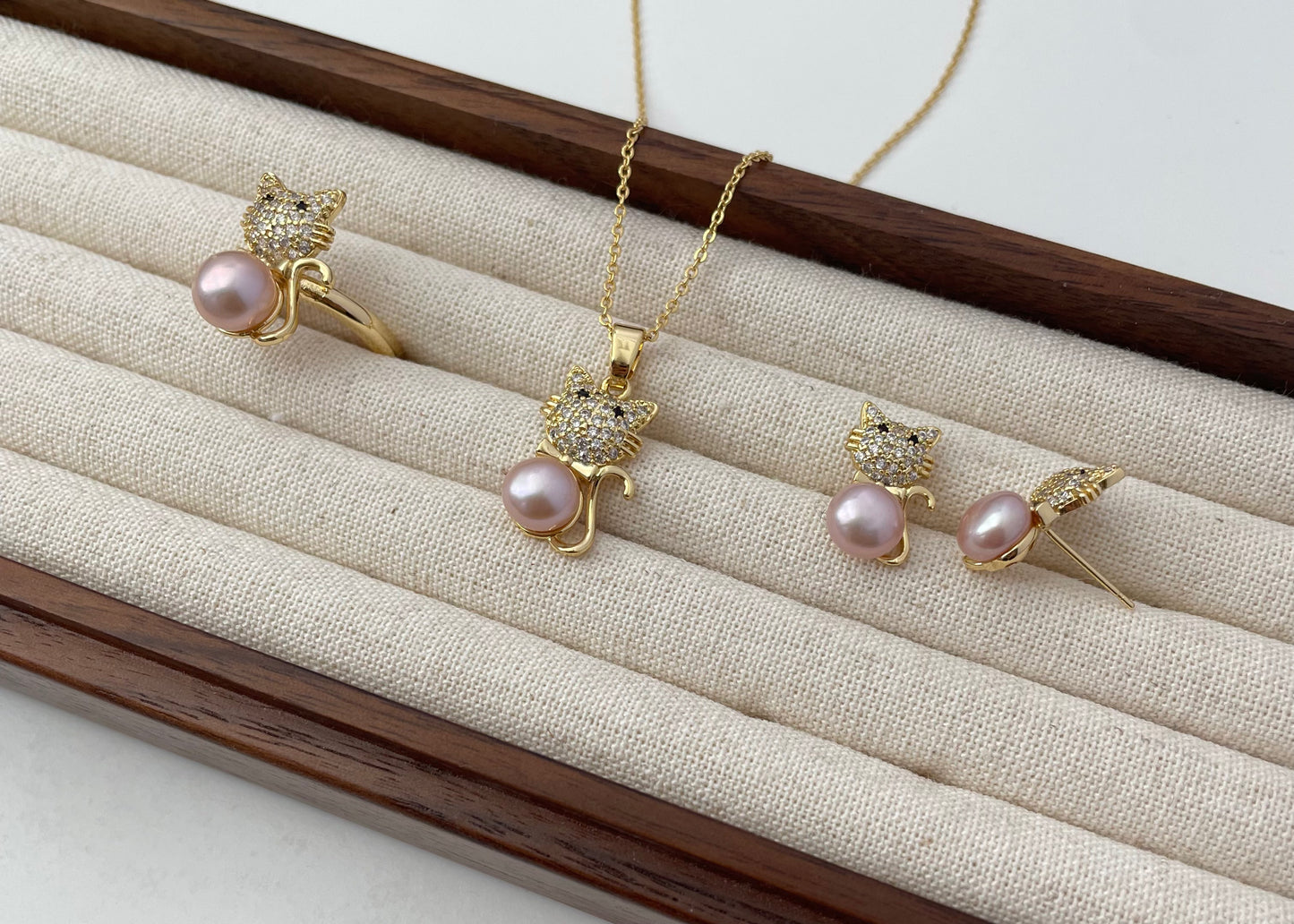 Set 12 | Gold Cat with Blush Pink Pearl Jewellery Set