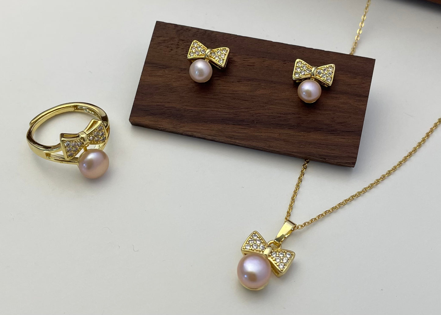 Set 21 | Gold Ribbon with Pink Pearl Jewellery Set