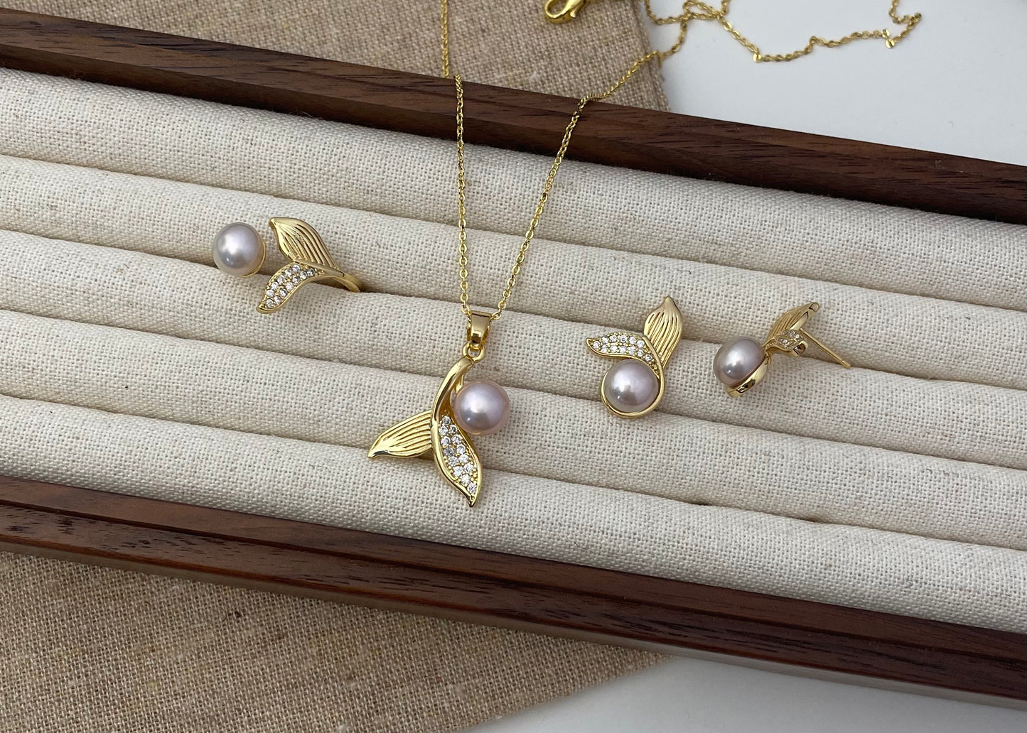 Set 32 | Elegant Mermaid Tail with Purple Pearl Jewellery Set