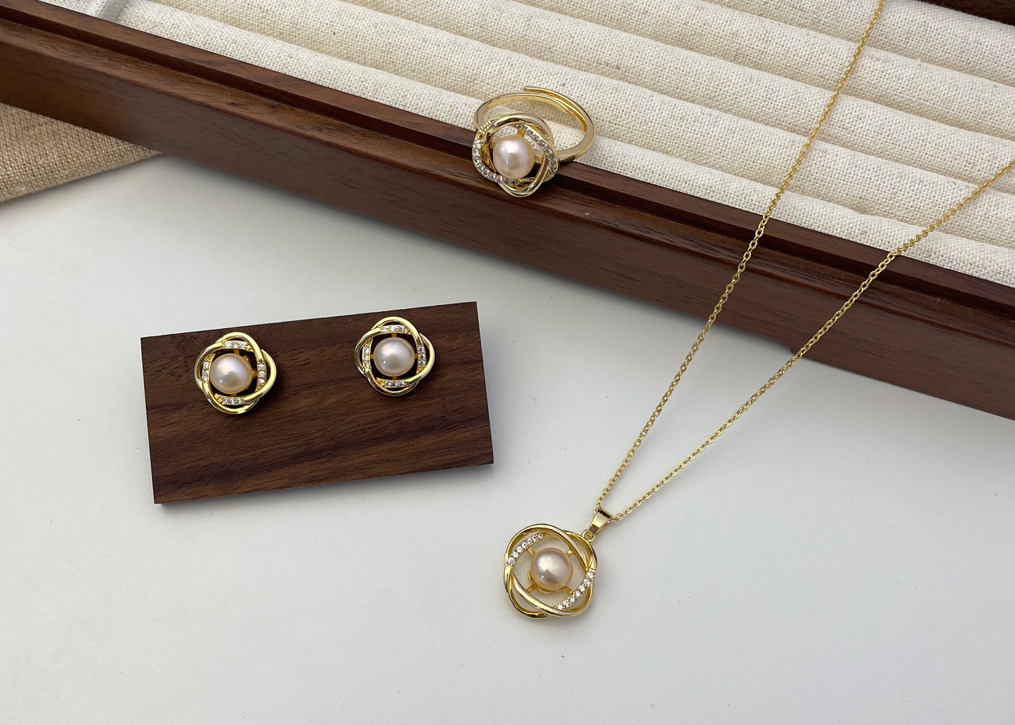 Set 18 | Light Blushed Pink Pearl Jewellery Set