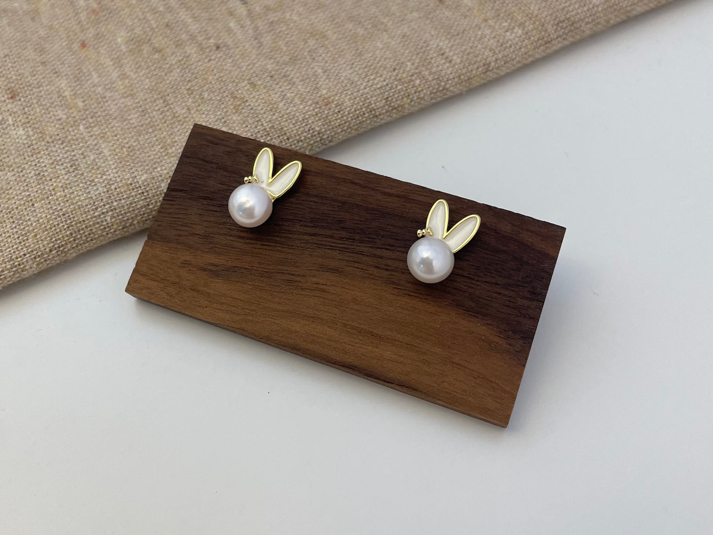 Earring 27 | Cute Rabbit Pearl Stud Earrings