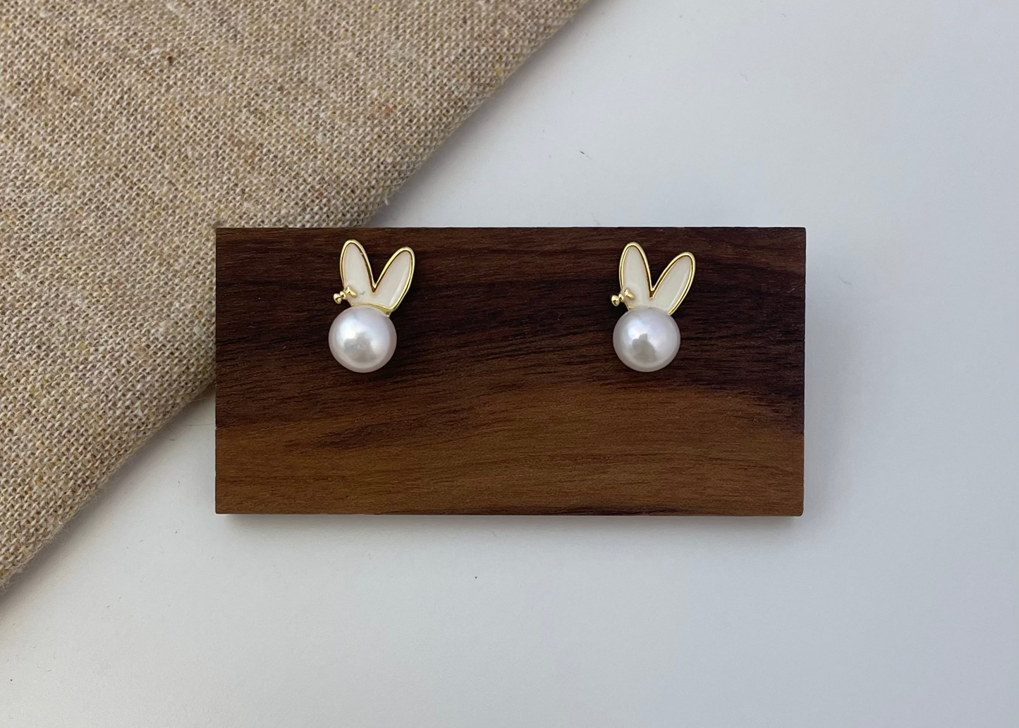 Earring 27 | Cute Rabbit Pearl Stud Earrings
