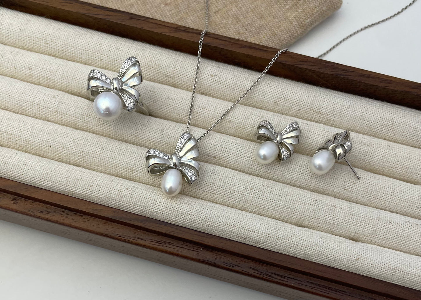 Set 20 | Silver Ribbon with White Pearl Jewellery Set