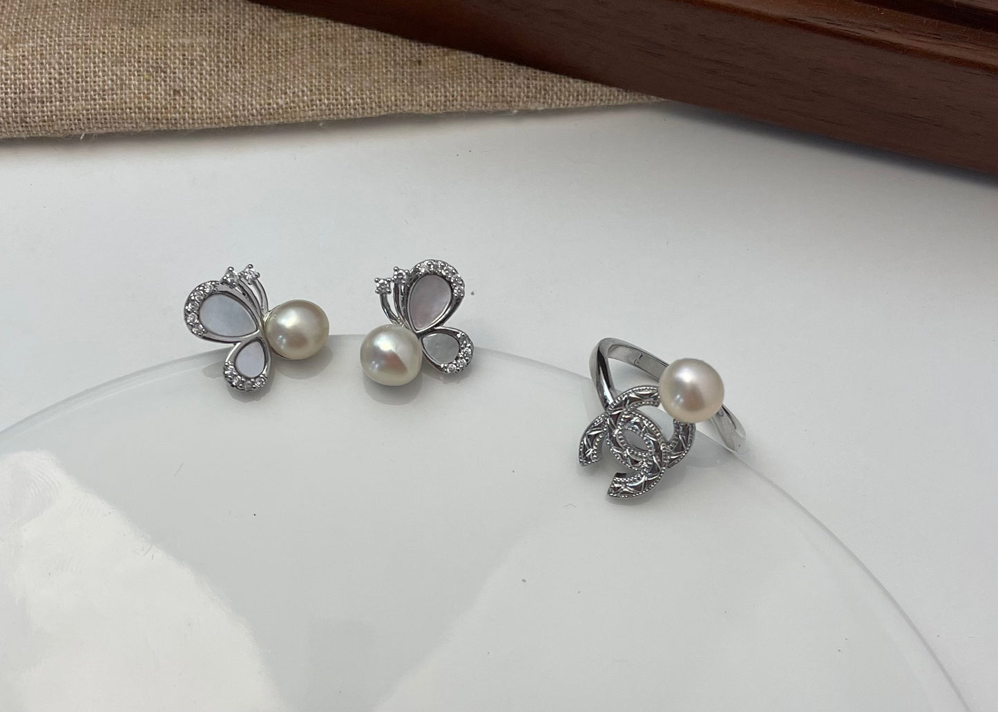 Set 28 | Elegant Butterfly with White Pearl Jewellery Set