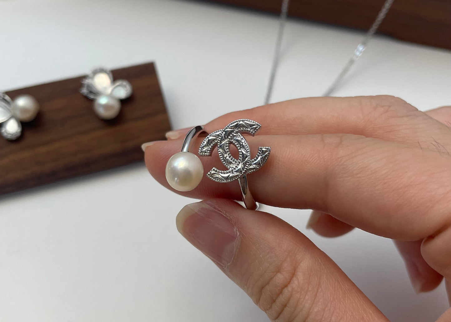 Set 28 | Elegant Butterfly with White Pearl Jewellery Set