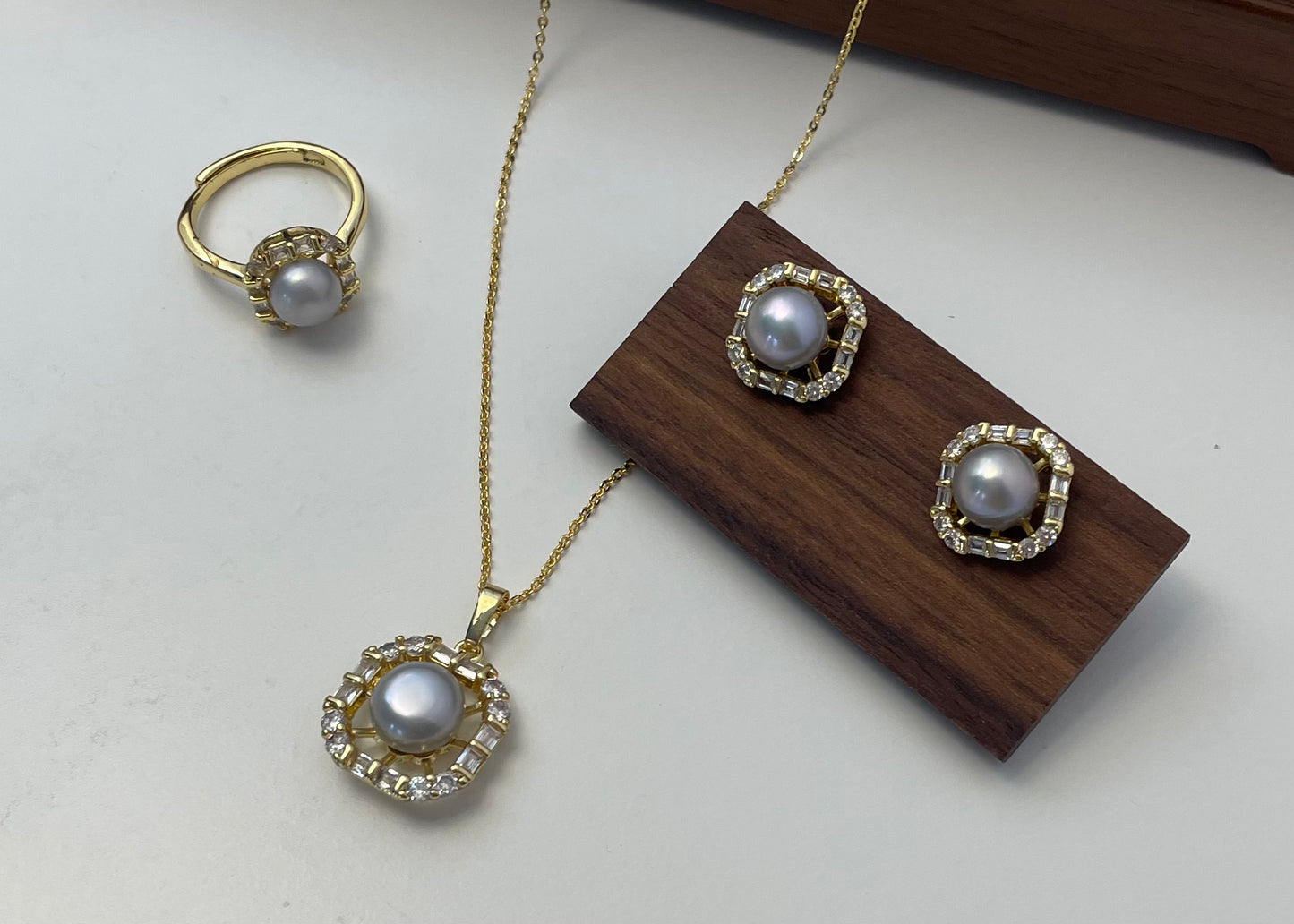 Set 27 | Square Gems with Grey Pearl Jewellery Set
