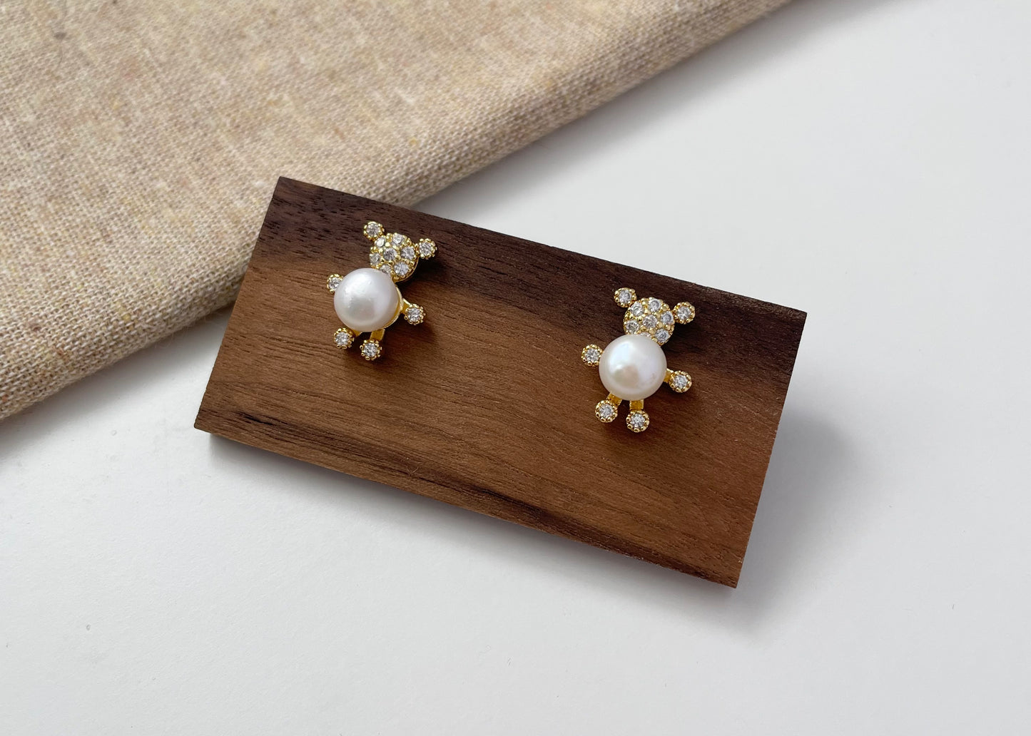 Earring 74 | Gold Bear White Pearl Stud Earring