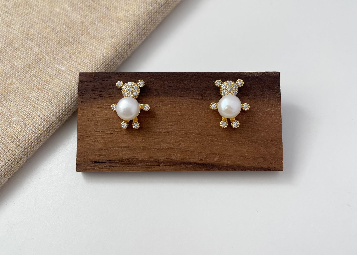 Earring 74 | Gold Bear White Pearl Stud Earring