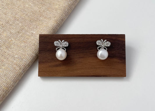 Earring 11 | Silver Bee Stud Earring